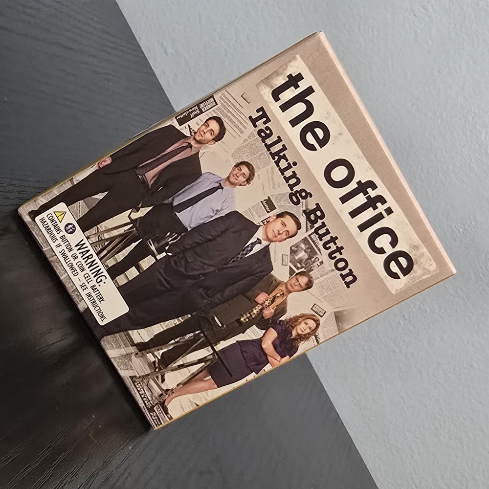 The Office Talking Button Stapler Jello Mold NBC‎ TV Show Quotes W Trivia Book